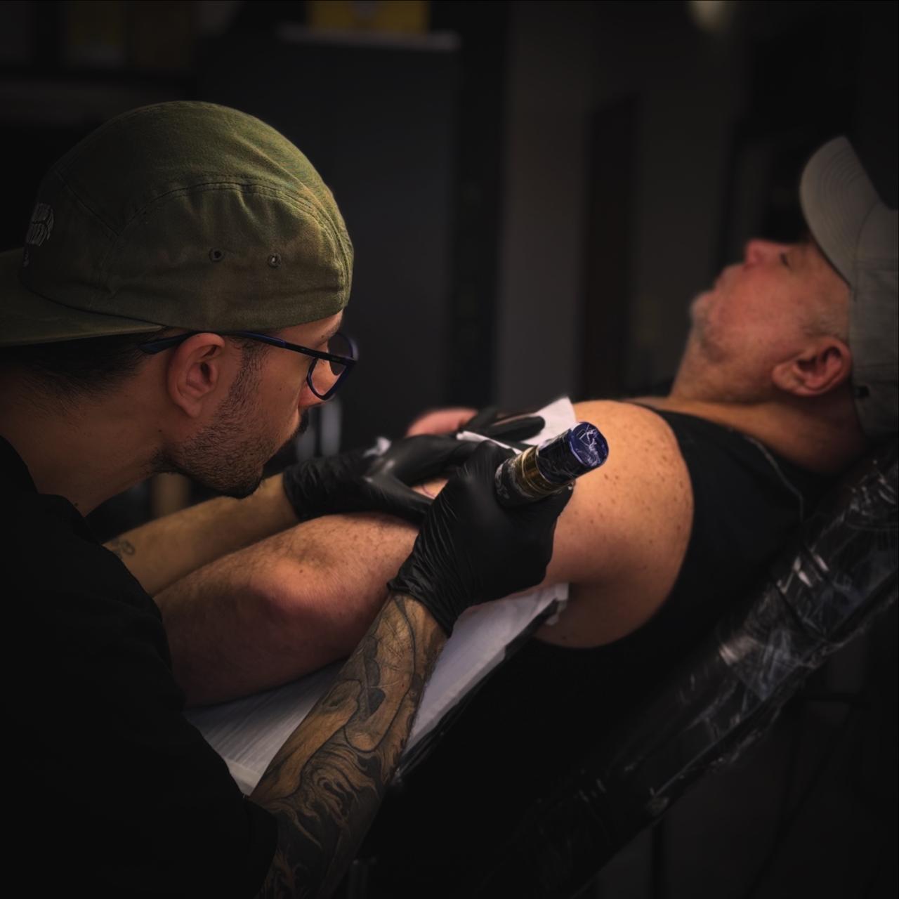 Hardline Tattoo Felipe Gallo